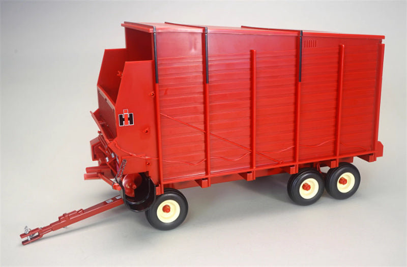 SpecCast CASE IH 120 Internationalage Wagon red 1:16 Truck Accessories Pre-built Model