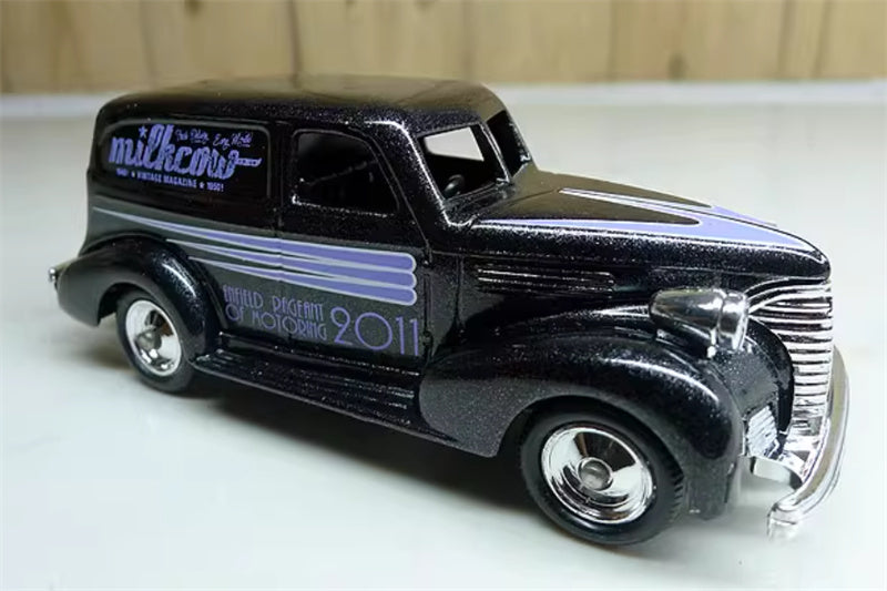 CORGI Milkcow Enfield Pageant of Motoring 2011 black 1:76 Truck Pre-built Model