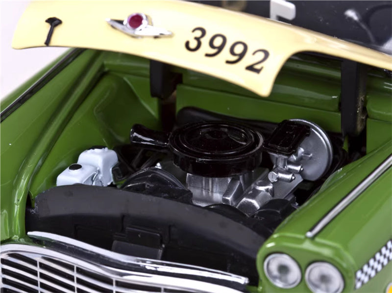 Sun Star 1981 Checker A11 New York Taxi Chicago Green 1:18 Car Pre-built Model view7