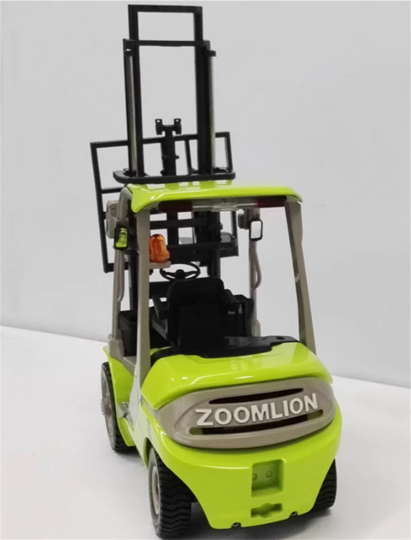 ZOOMLION R-3T lifting forklift 1:20 Truck Pre-built Model
