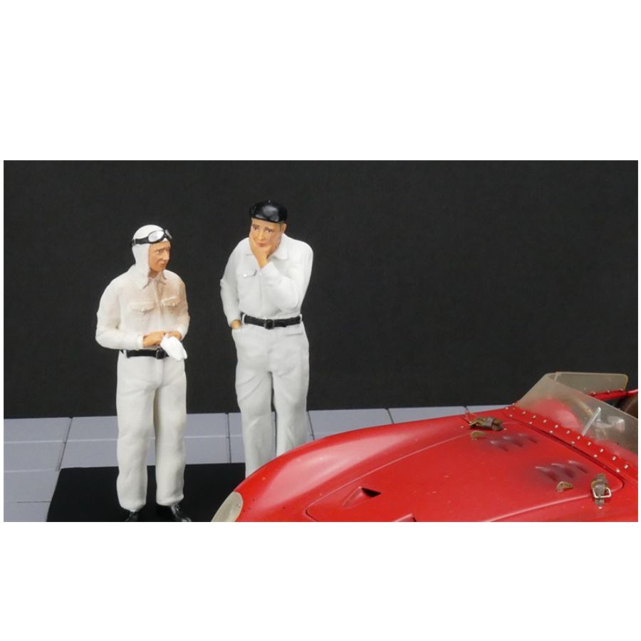 CMC Maserati 300S 1956 Dirty Hero Kits with Figure & engine Limited Edition 1:18 DIECAST Car