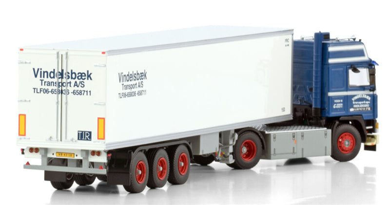 WSI  VOLVO F12 GLOBETROTTER 4X2 CLASSIC REEFER TRAILER - 3 AXLE Vindelsbaek 1:50 Truck Pre-built Model