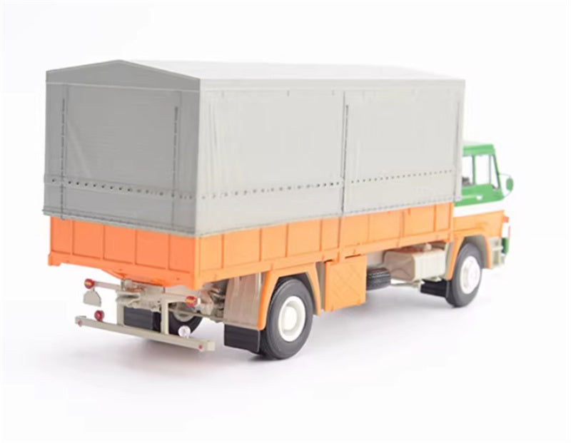 Premium ClassiXXs Czech SKODA-100.05 heavy-duty flatbed truck 1:43 Truck Pre-built Airliner Model Display view3