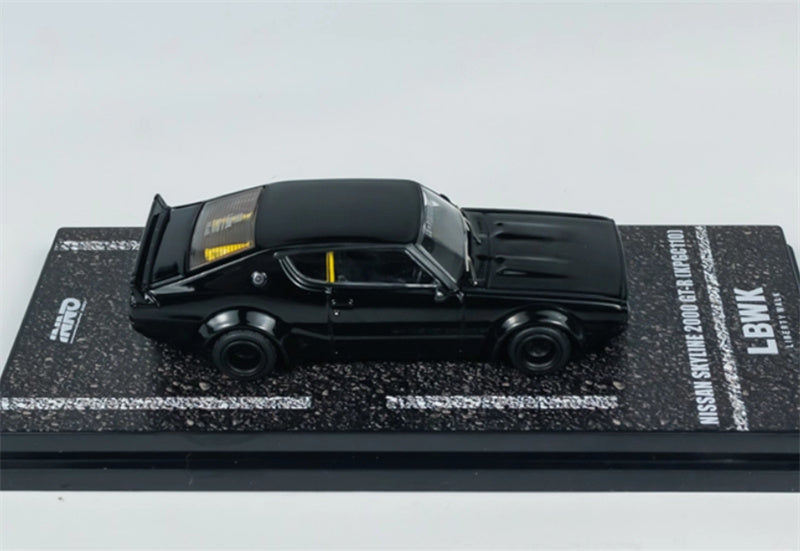 INNO64 Nissan Skyline 2000 GT-R KPGC110 Black 1:64 car Pre-built Model view2