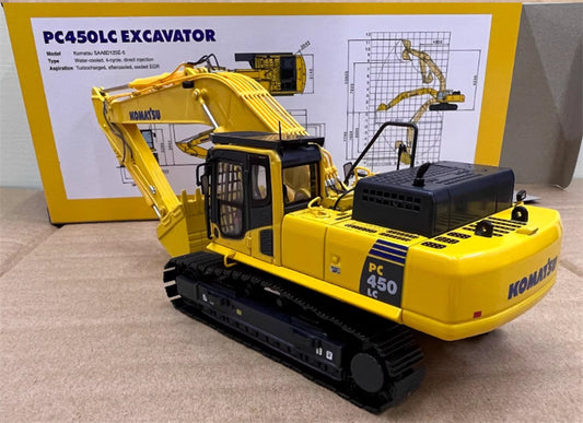 Universal Hobbies KOMATSU PC450-8 Excavator Yellow 1:50 Truck Pre-built Model