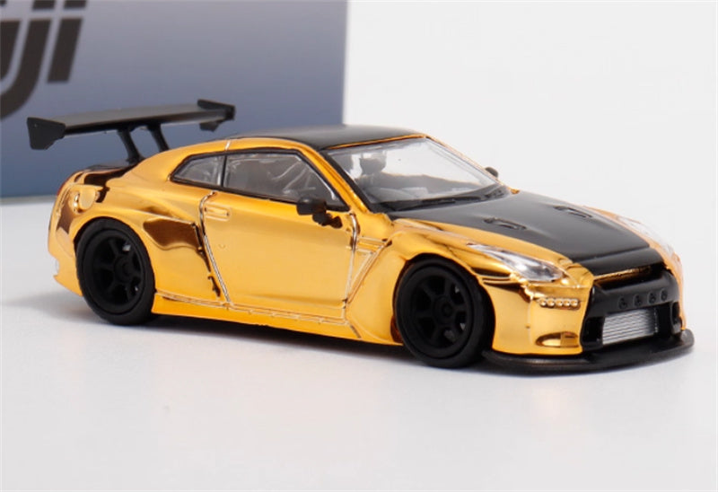 Fuji Nissan GT-R R35 Pandem Rocket Bunny Widebody Modification Car Electroplated gold black Limited Edition 599PCS ONLY 1:64 Car Pre-built Model view5