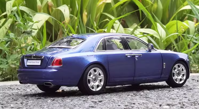 kyosho Rolls Royce RR ghost lavender blue 1:18 car Pre-a Model