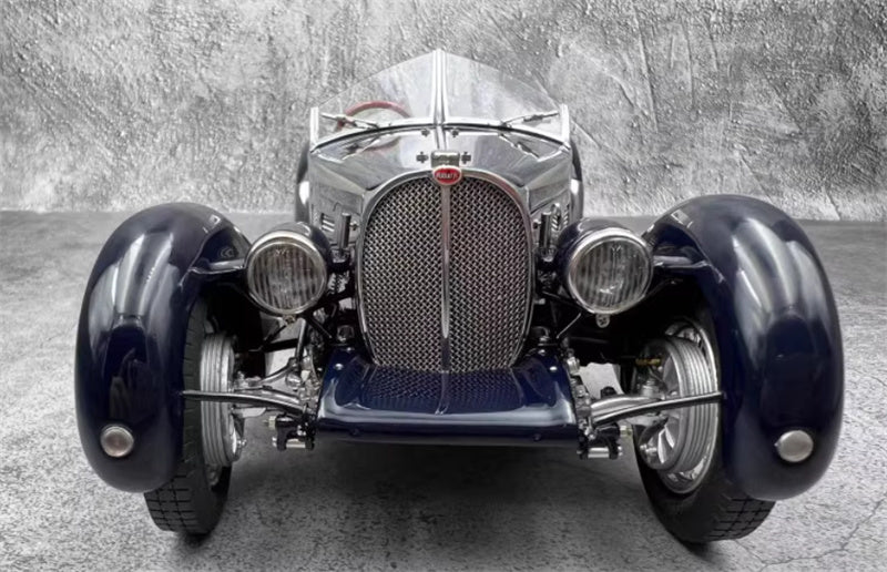 CMC BUGATTI 57SC CORSICA ROADSTER 1938 1:18 Car Pre-built Model view10