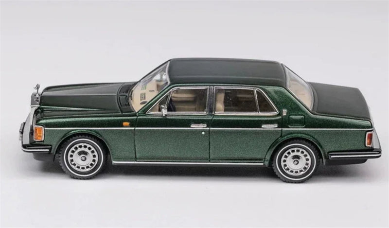 GFCC 1994 Rolls Royce Silver Spur III British Green White waistline Limited Edition LHD 1:64 car Pre-built Model view5