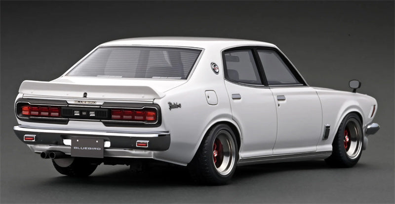 IGNITION MODEL Nissan Bluebird U 2000GTX G61 White 1:18 Car Pre-built Model view3