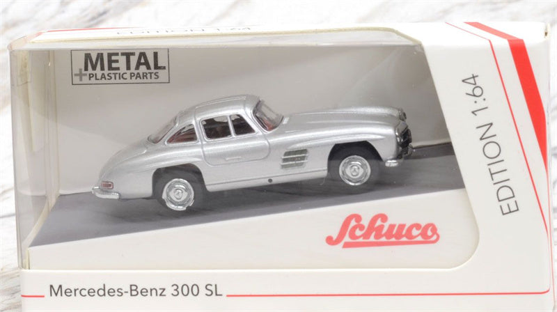 Schuco Mercedes Benz 300SL silver 1:64 Car Pre-built Model