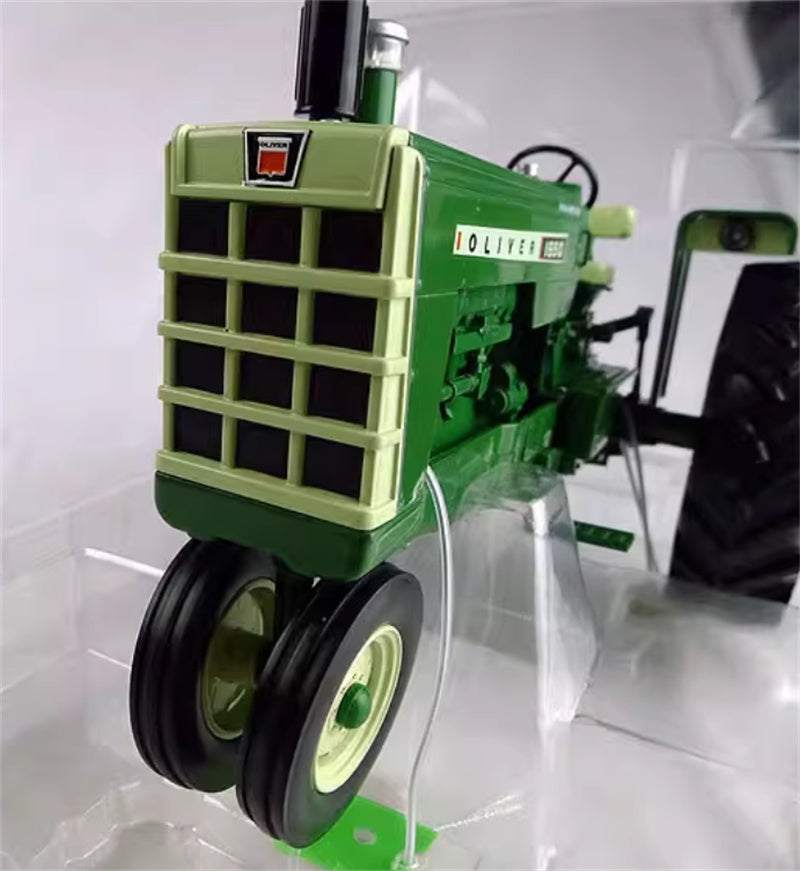 SpecCast Oliver 1650 Gas Narrow Tractor green 1:16 Truck Pre-built Model
