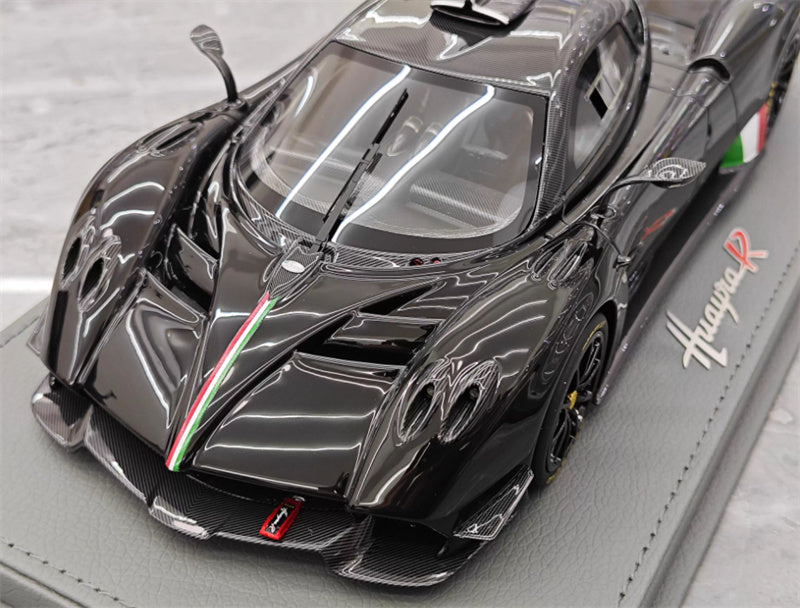 BBR MODELS Pagani Huayra R gloss black Hardtop leather base Limited Edition 100PCS ONLY 1:18 Car Pre-built Model view2