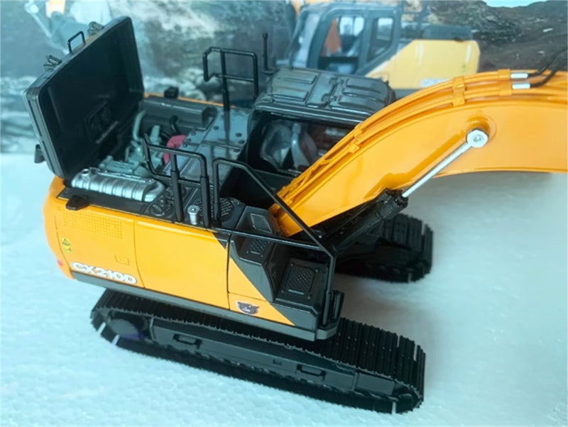 CASE CX210D Excavator Limited Collection Edition 1:50 Truck Pre-built Model