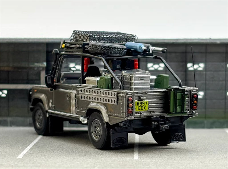 SW Land Rover Defender 110 Silver Grey Clean Edition Limited Edition 999PCS ONLY 1:64 car Pre-built Model view3