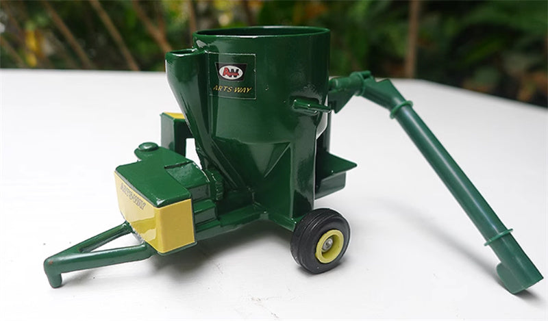 ERTL Artway Grinder Mixer blackish green 1:64 Truck Accessories Pre-built Model