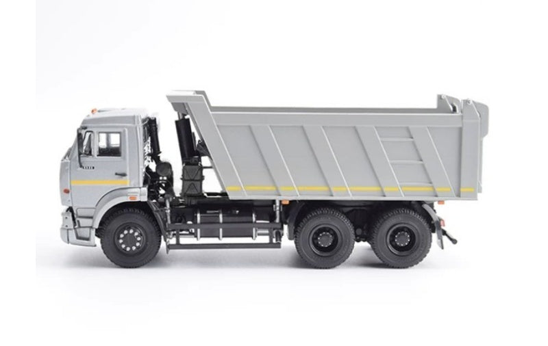 1:43   KAMAZ-6520 6x4 Modimio   ABS Model