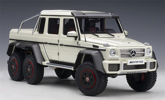 AUTOART MERCEDES BENZ G-CLASS G63 AMG 6X6 2013 Pearl White 1/18 car Pre-a Model