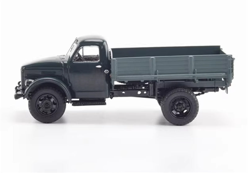 StartScaleModels Soviet GORKY FLATBED TRUCK Gaz-51 1:43 Truck Pre-built Airliner Model Display view3