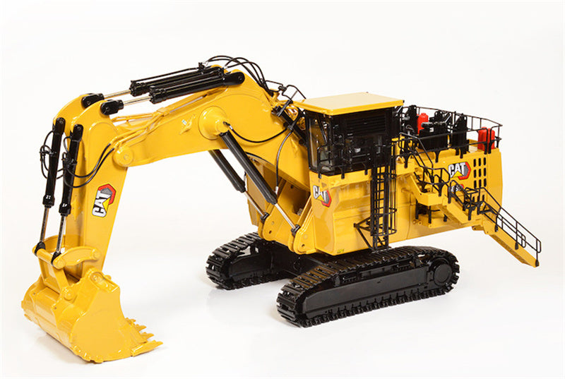 CCM  6030 Hydraulic Mining Shovel Excavator Backhoe 1/48 DIECAST  Truck Lorry Limited Edition