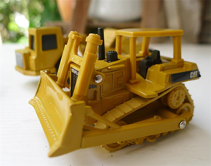 Norscot Cat Gift box set (613C scraper, 950F wheel loader, D6H tracked tractor) yellow 1:64 Truck Pre-built Model