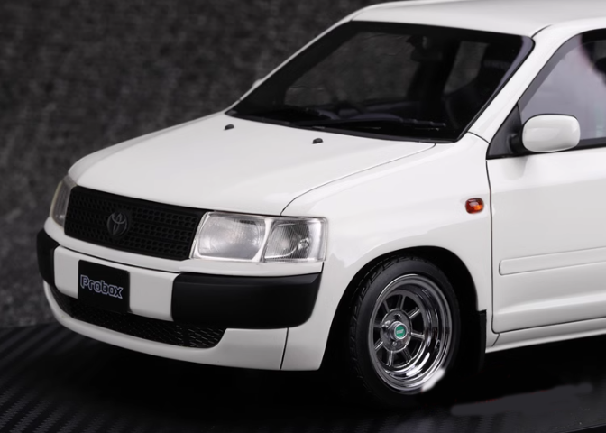 Ignition Model Toyota Probox GL NCP51V MPV white 1:18car Pre-a Model