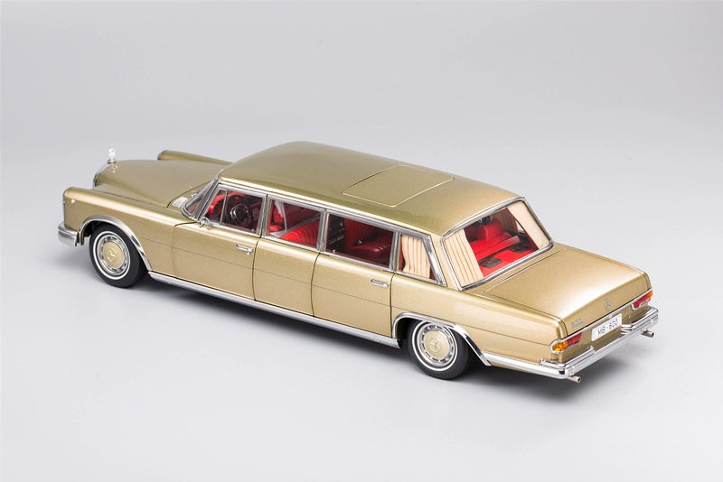 KengFai Mercedes Benz S600 Pullman Classic Car Champagne 1:18 DIECAST CAR
