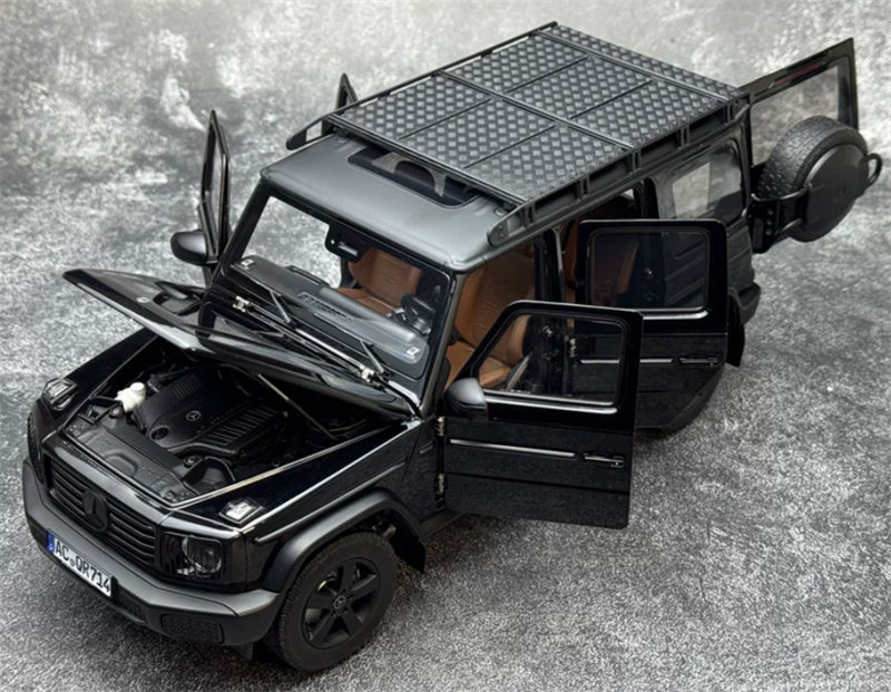 1:18 Mercedes-Benz G500 Classe 2024 Black - with luggage rack NOREV  DIECAST Model