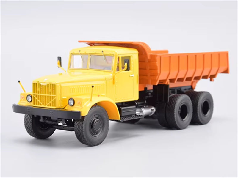 StartScaleModels Kremenchug Soviet 6x4 Kraz-256B1 heavy-duty mining dump truck 1:43 Truck Pre-built Airliner Model Display view1
