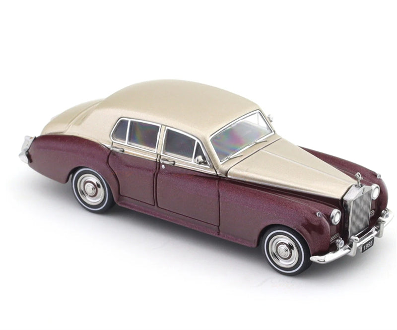 GFCC 1955 Rolls Royce Silver Cloud classic car Gold and Red Double LHD 1:64 car Pre-built Model view3