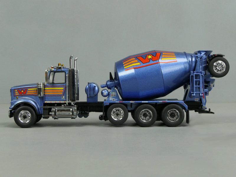 CATERPILLAR Western Star 4900 With MCNEILUS BRIDGEMASTER MIXER 1/50 Truck Pre-built Model