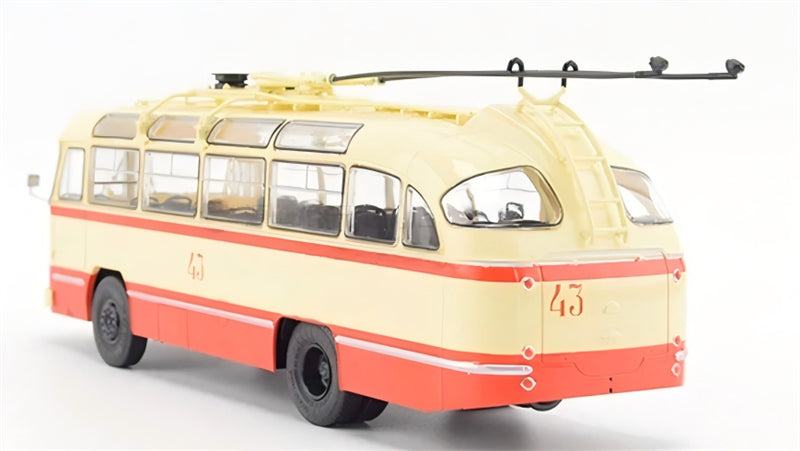 1:43 LAZ-695T Modimio ABS Model