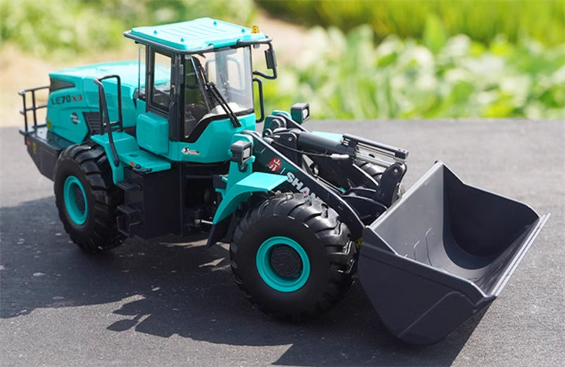 SHANTUI LE70-3X Pure Electric Wheel Loader New Energy Green 1:35 Truck Pre-built Model