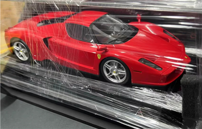 1:18 Ferrari Enzo red Amalgam Resin Car Model view7