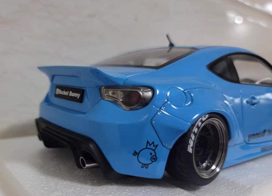 AUTOART Toyota 86 Rocket Bunny Blue Modified Edition 1:18 Car Pre-built Model view7