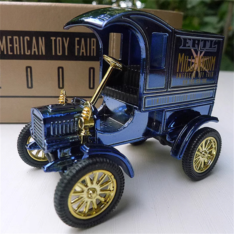 ERTL d Delivery 1905 Chrome Blue Commemorative Edition 1:43 Car Pre-built Model