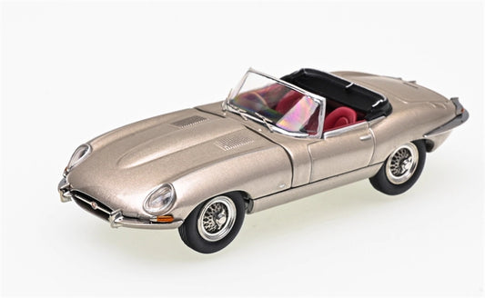 GFCC 1961 Jaguar E-Type Roadster Convertible Champagne Gold Limited Edition 499PCS ONLY RHD 1:64 car Pre-built Model view1