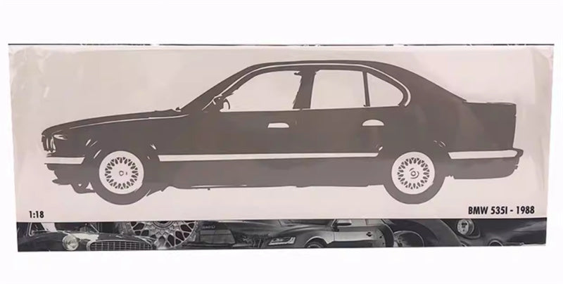 1:18 BMW 5 Series 535i E34 1988 silver blue  MINICHAMPS  DIECAST Car Model