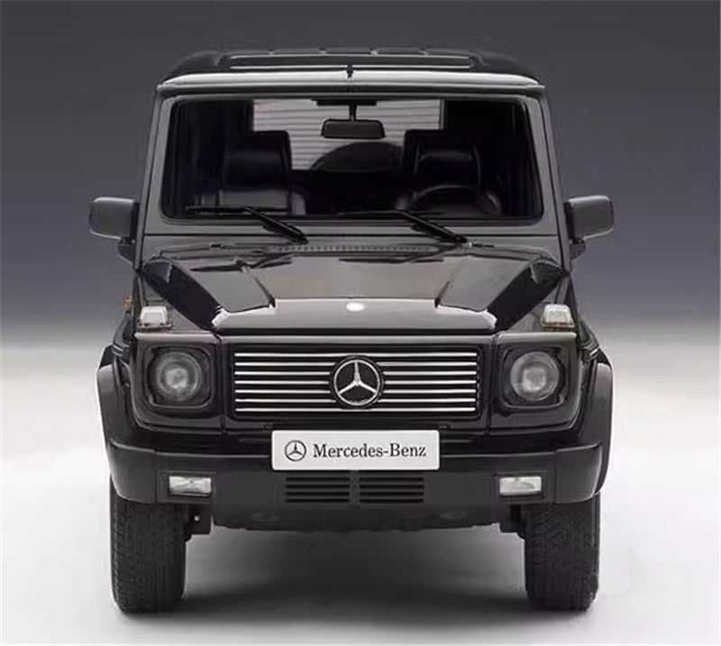 Autoart Mercedes Benz G 500 1998 black 1/18 DIECAST CAR