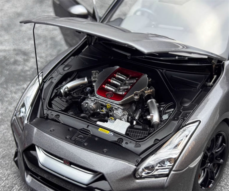 MOTORHELIX Nissan GT-R R35 T-Spec grey fully open 1:18 Car Pre-built Model view12