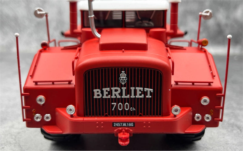 Norev Berliet T100 n°1 1960 transport vehicle red 1:43 Truck Pre-built Model view4