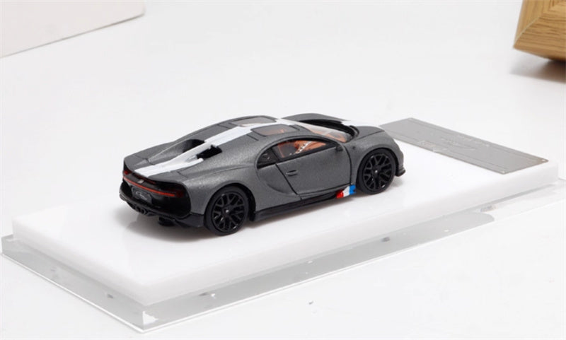 ScaleMini Bugatti Chiron Supercar Grey - white stripes Limited Edition 1:64 Car Pre-built Model view4