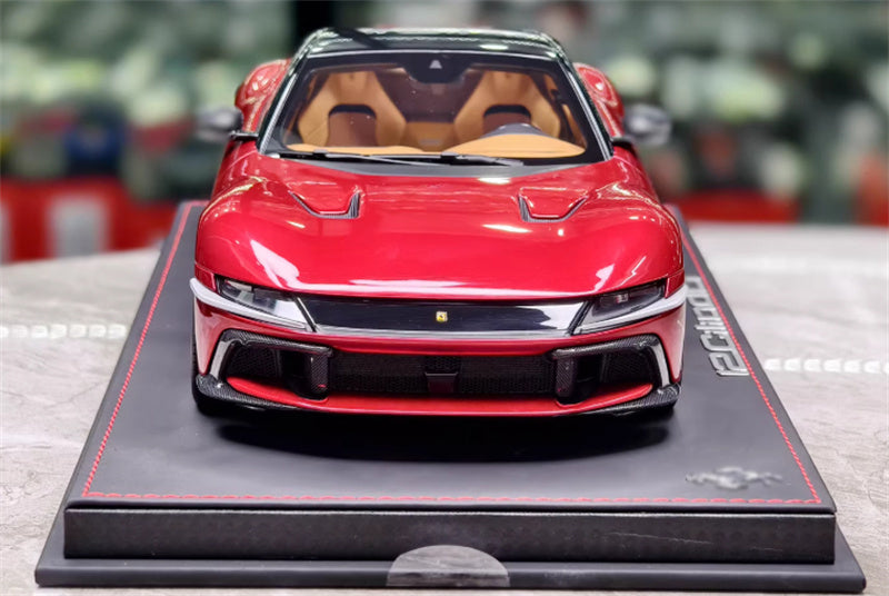 BBR MODELS Ferrari 12CILINDRI Panoramic Roof Rosso Fuoco Leather base Limited Edition 72PCS ONLY 1:18 Car Pre-built Model view8