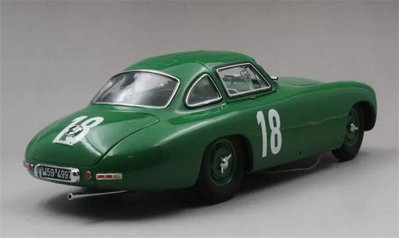 CMC Mercedes Benz 300SL W 194 1952 Green #18 1/18 car Pre-a Model