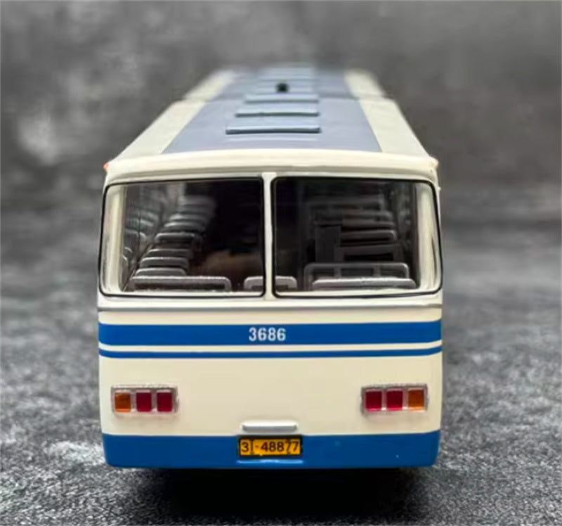 Beijing Public Transport Jinghua BK670 Yellow River Grand Passage 4 Road articulated bus blue 1:64 Bus Pre-built Model view7