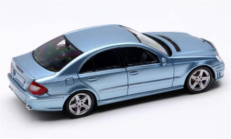 KING MODEL Classic Four-Eyed Mercedes-Benz E63 AMG W211 ice blue Limited Edition 599PCS ONLY 1:64 Car Pre-built Model view6