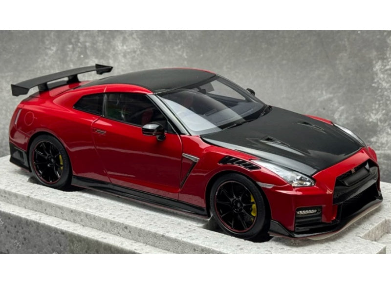 1:18 Nissan GT-R NISMO R35 2022 Vibrant Red MOTORHELIX Special Edition Limited Edition 699PCS ONLY DIECAST Model