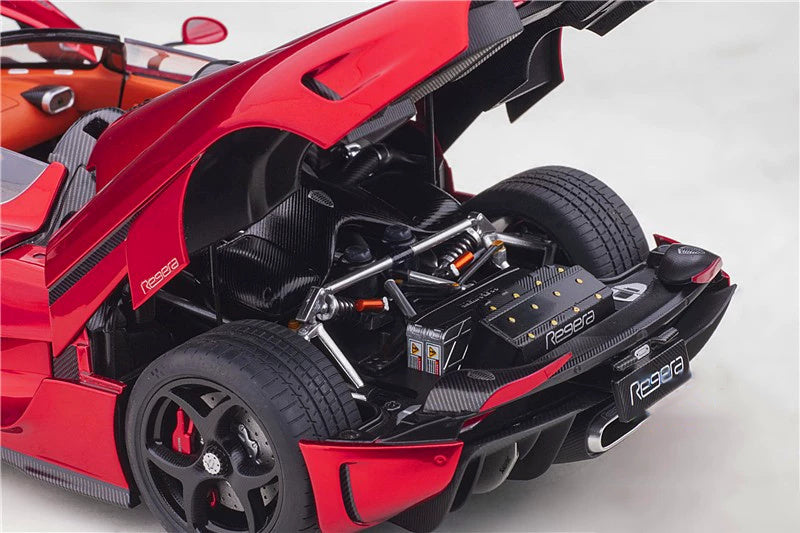 AUTOART KOENIGSEGG REGERA Car red 1:18 Resin car