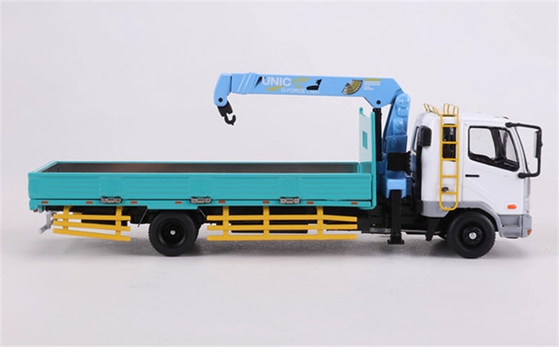 GCD Mitsubishi Fuso Boom Crane Truck white green with 6 wooden crates Limited Edition 888PCS ONLY RHD 1:64 Truck Pre-built Model view5