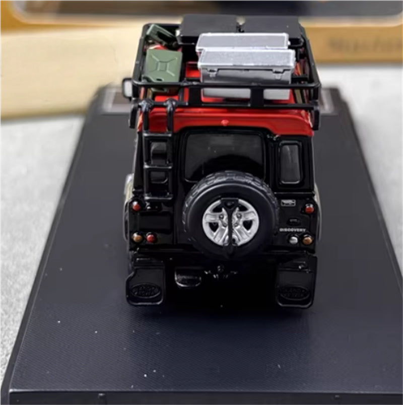 Master Land Rover Defender 90 Black red lid with Accessories 1:64 Car Pre-built Airliner Model Display view4